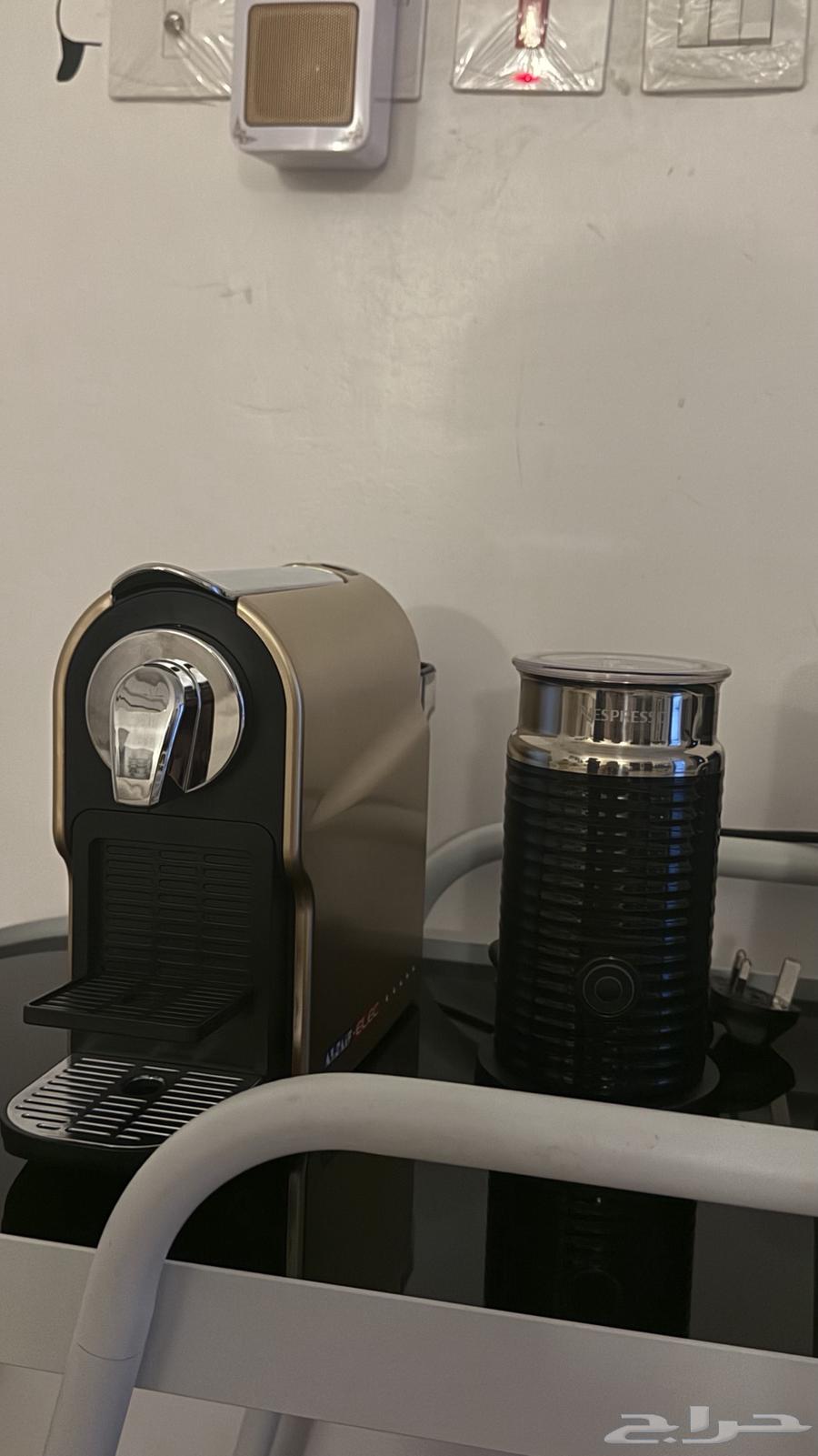 الة كوفي للكبسولات وخافقة حليب ماركة نيسبرسو جديده64518591425537113