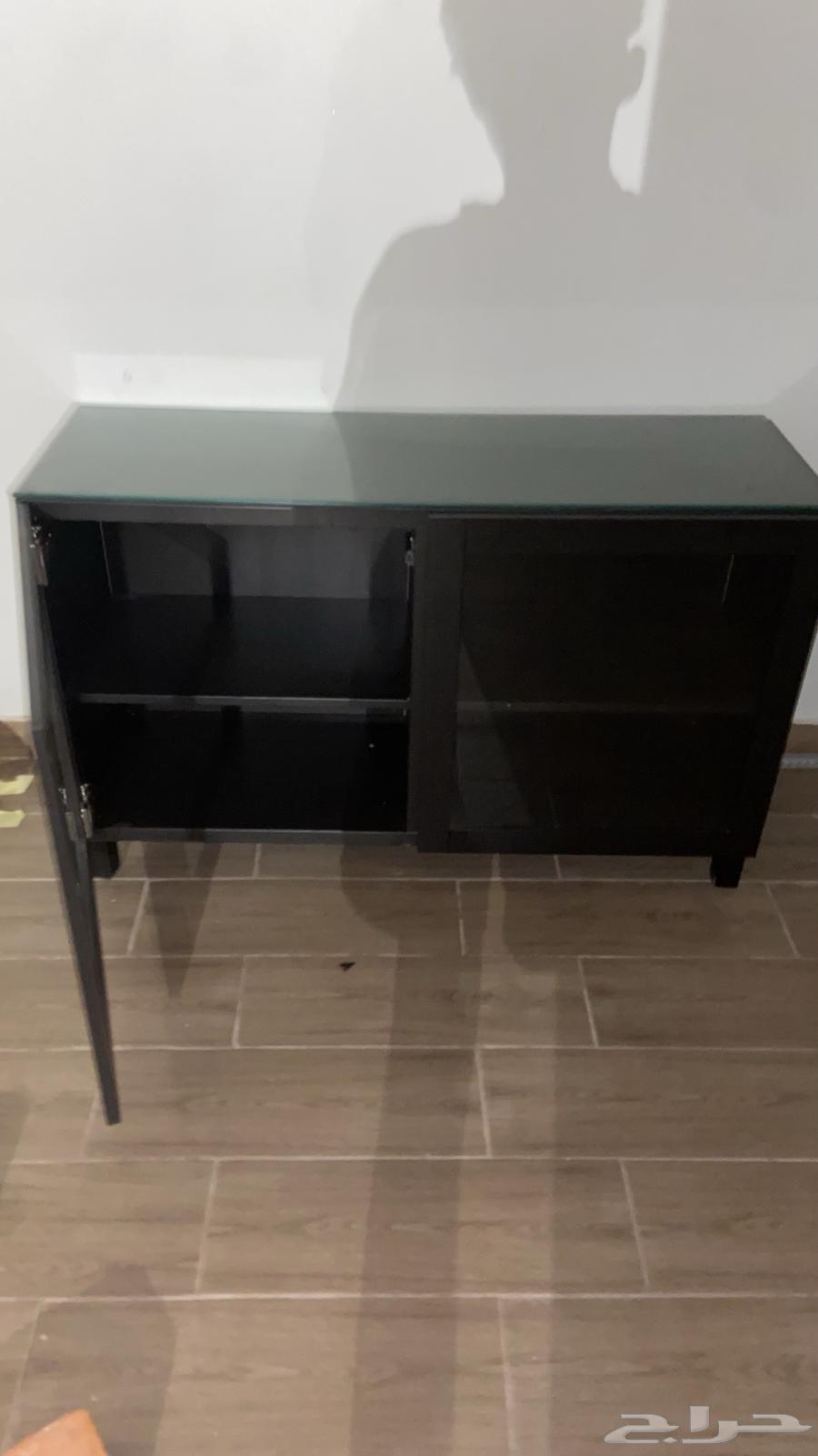 A table from IKEA64518367628417110