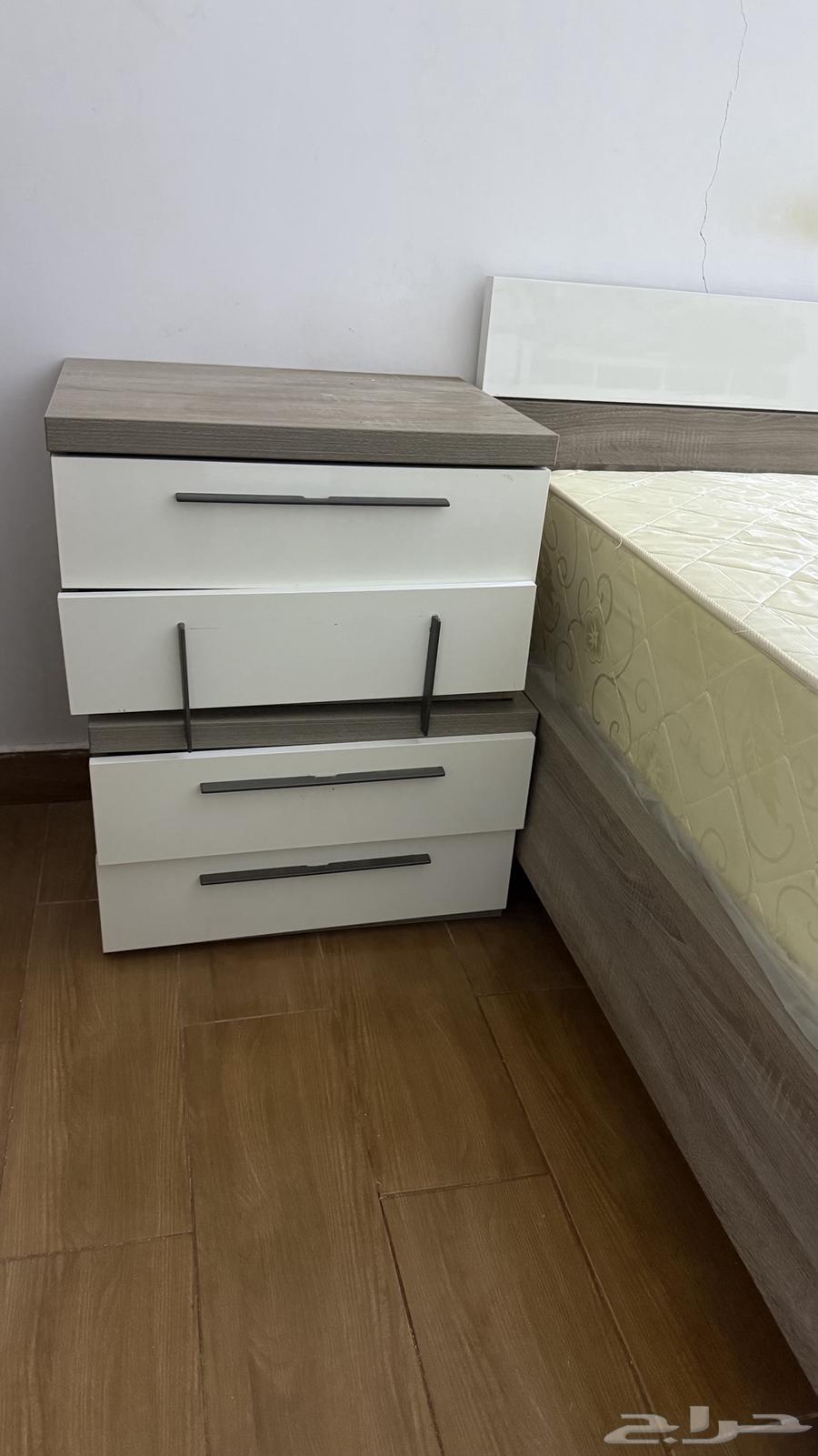 غرفة نوم للبيع64515793542017110