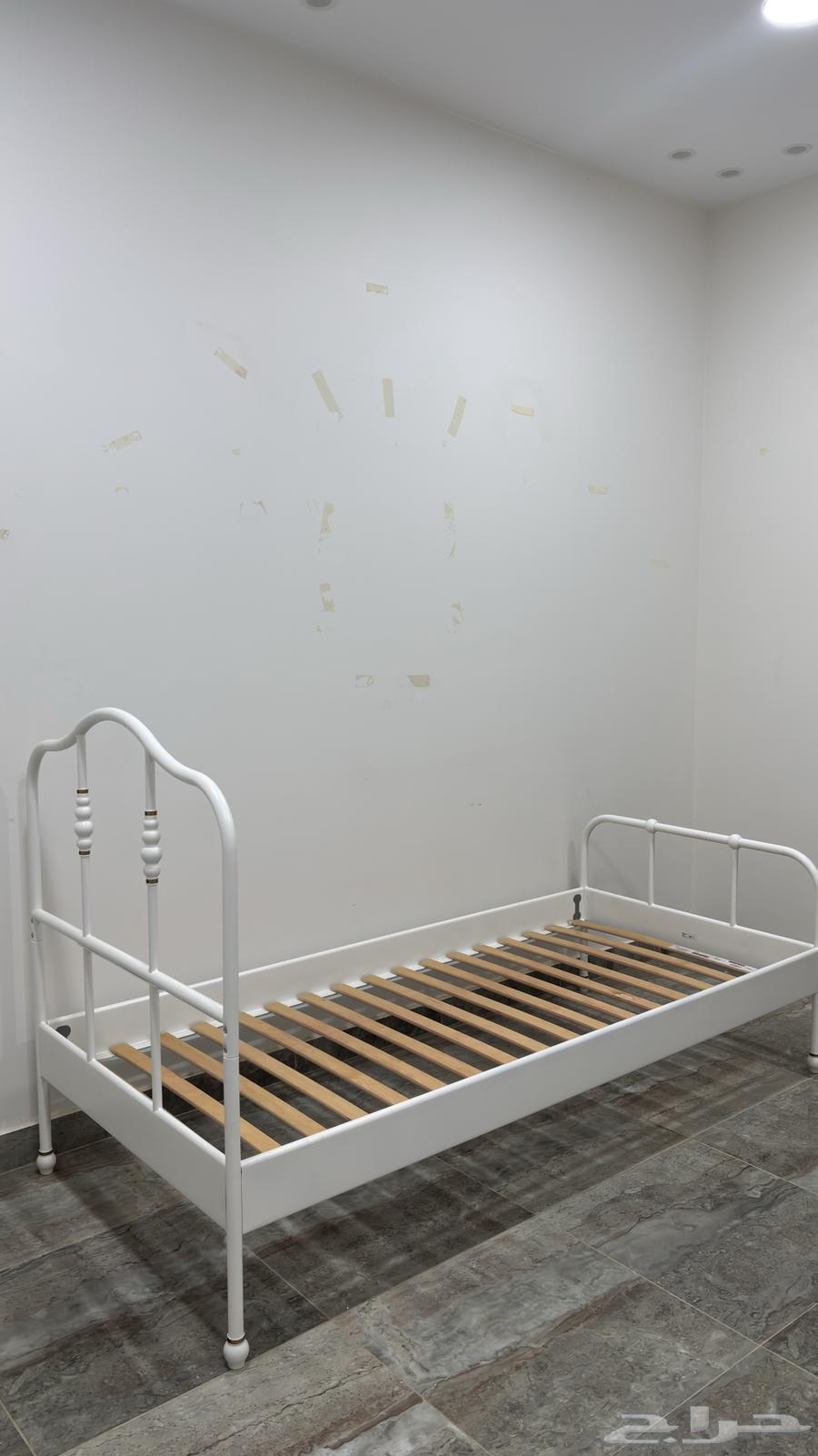 سرير نفر من ايكيا جديد64511773348097110