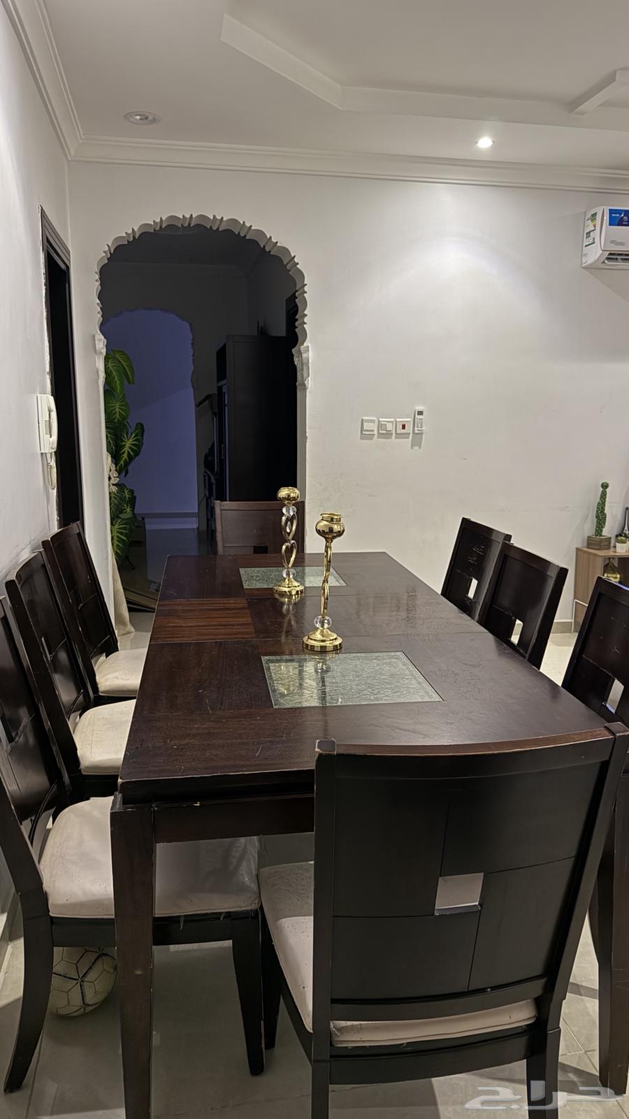 عفش للبيع طاولة سفرة وملحقاتها وجهاز جري64514969430913112