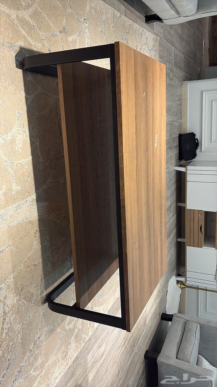 Tables64517192213506113