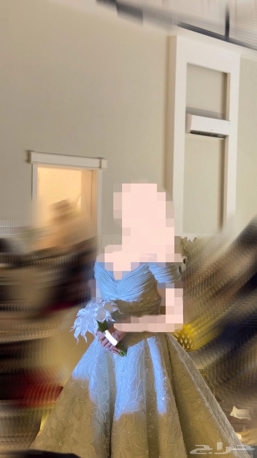 فستان ملكه تفصيل خاص انلبس 6 ساعات فقط64511604933250112