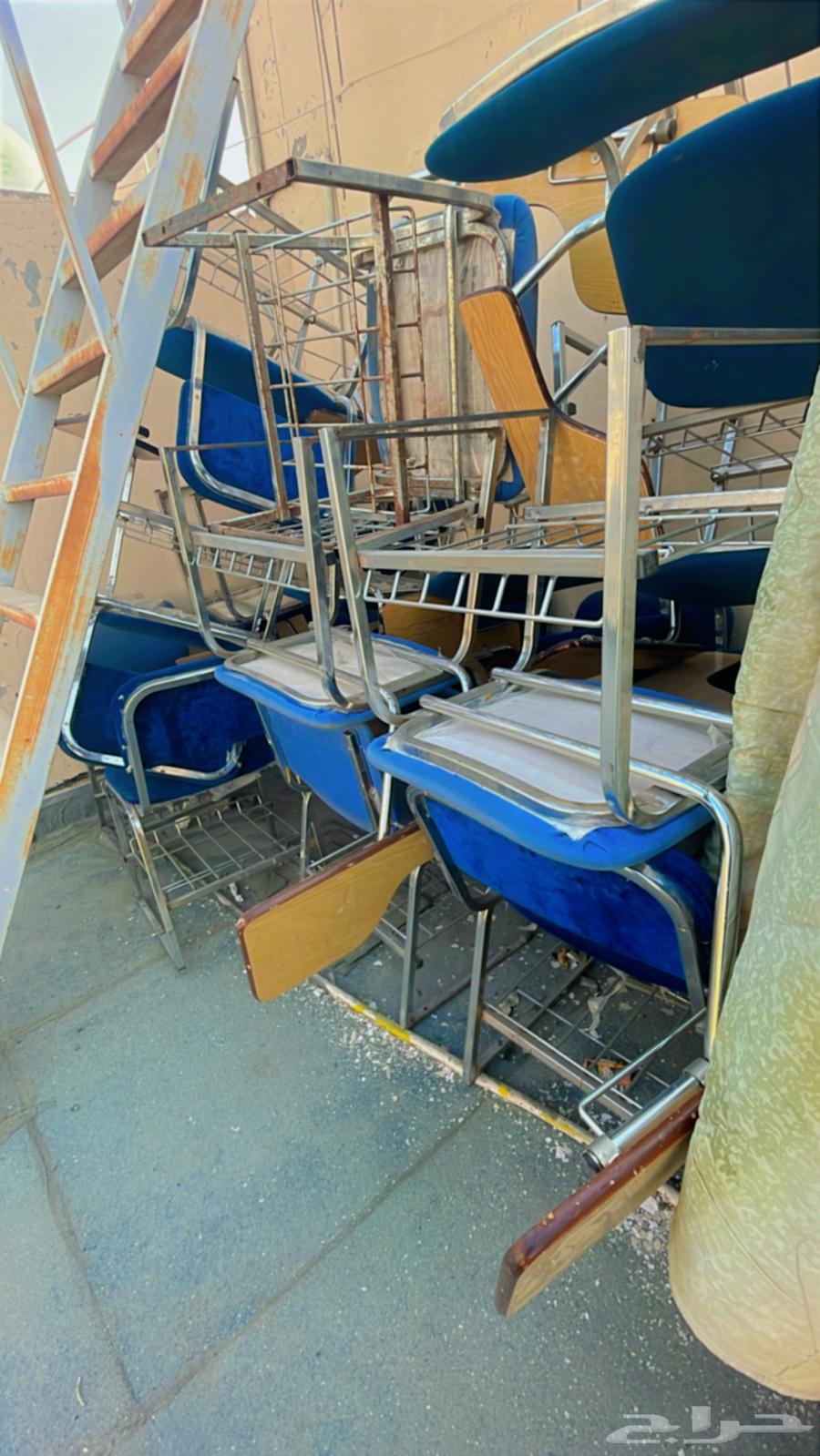 كراسي مدرسه ب50ريالطاولات روضه ب300ريال64511619009411111