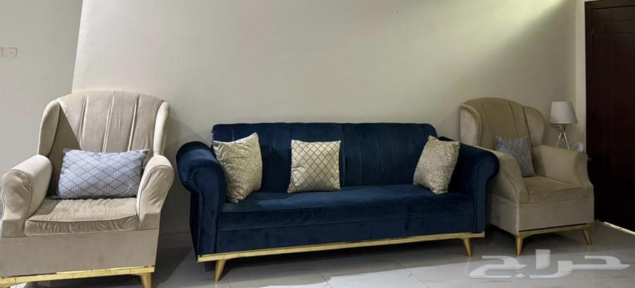 كنب صاله جديد ونظيف جدا 6في4 مع طاوله رخام وخدمه2 وستاره64517118832899113