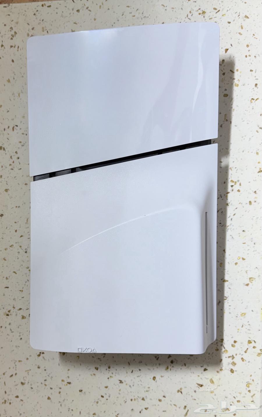 play station 5  2 controllers  Game gta5 disc64513105539971111