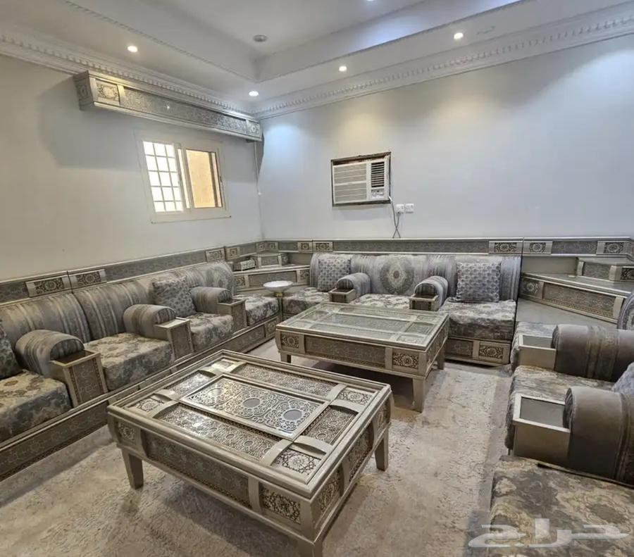 Sofa64515346811393110