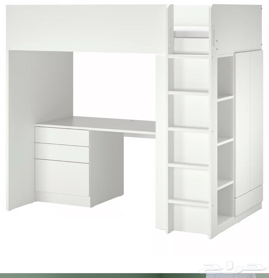 Bed with bookshelf (IKEA)64517048699265110