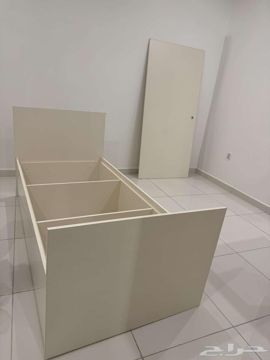 طقم سرير مع المرتبه ودولاب ملابس64516438586753111