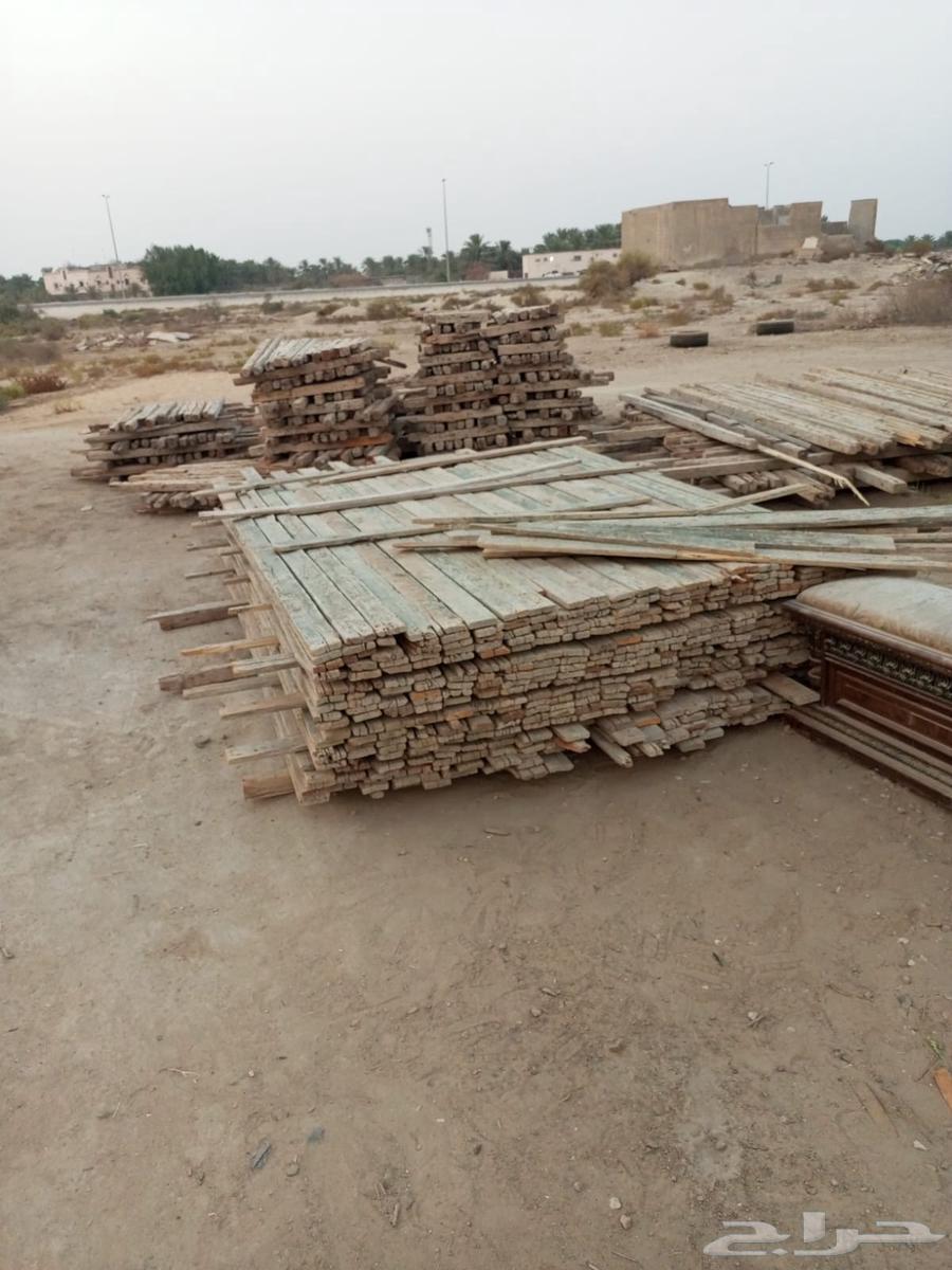 خشب مستعمل للبيع64515639957378110