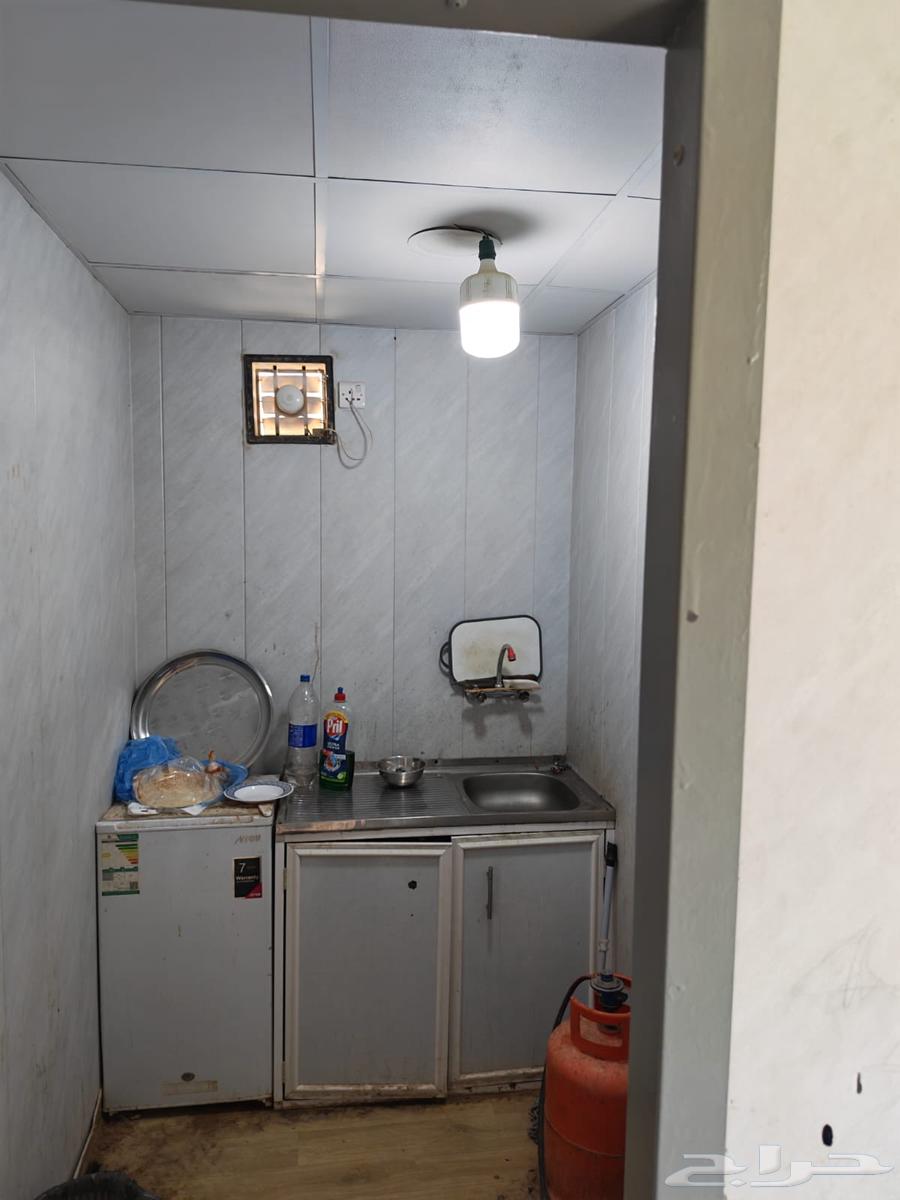 Engineers' caravan64514596427394111