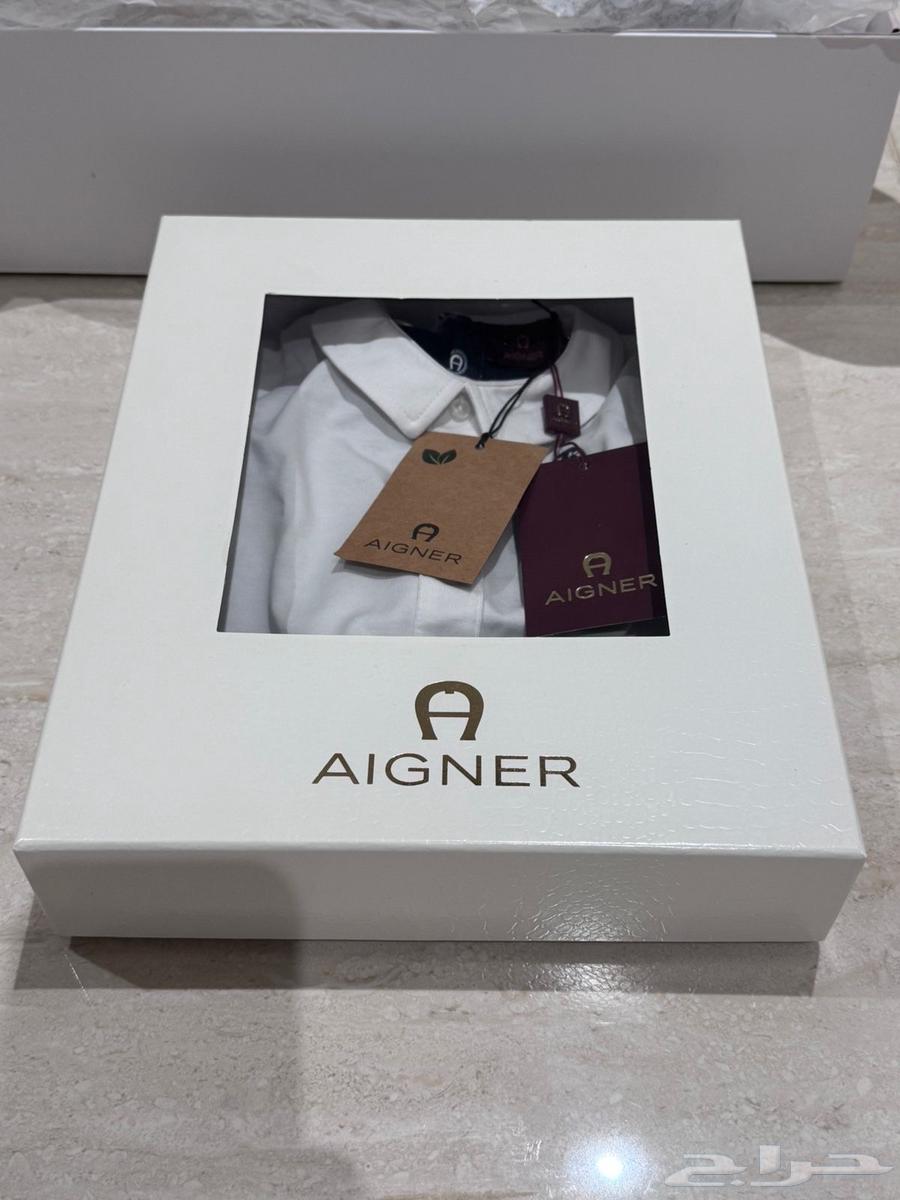 ملابس أطفال من ماركة Aigner الأصلية64512245838338111