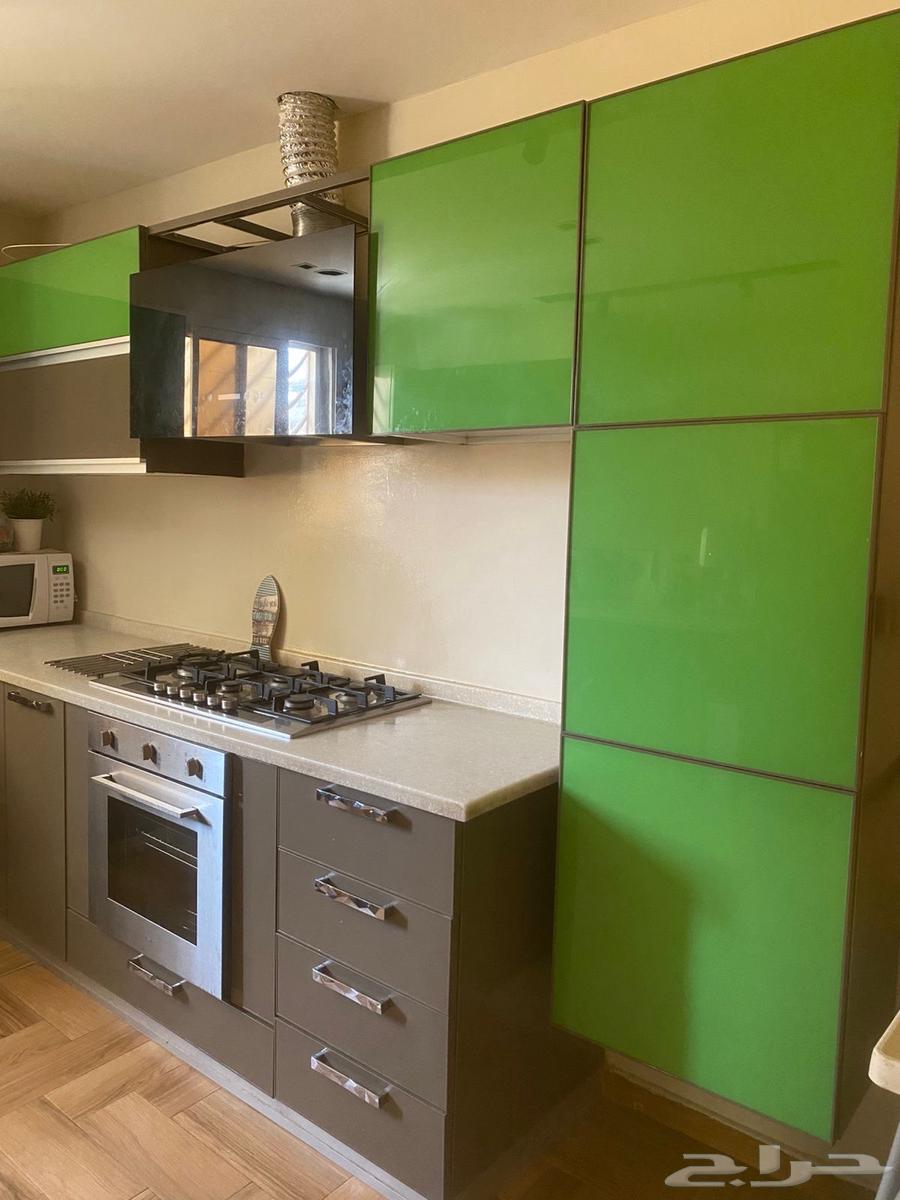 A very clean kitchen, anything under $3000 won't be looked at64514017343746111