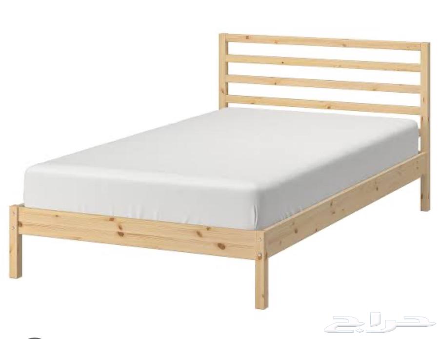 سرير ايكيا مع كومدينه ومرتبه64516582609793110