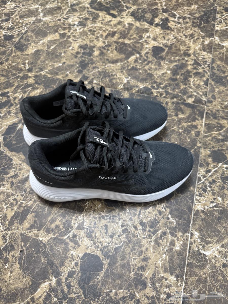 شوز ريبوك الاصلي مقاس4464513962167299111