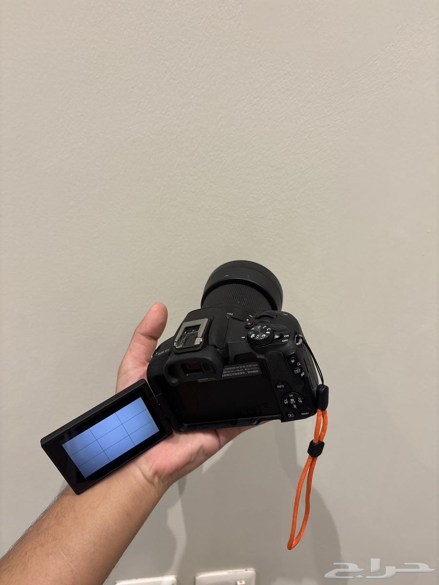 Sigma 30mm lens with r50 camera64511759363457110