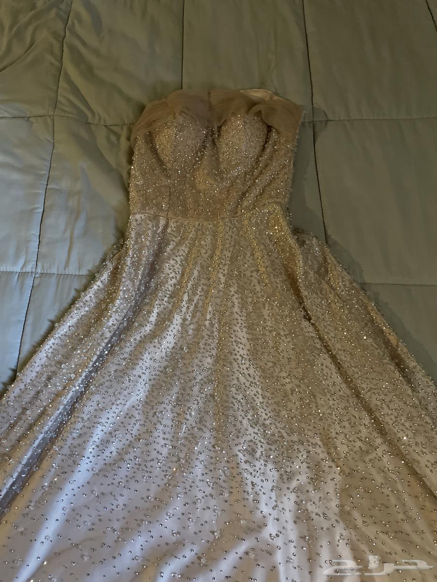 فستان تفصيل اللون وردي على بيج مقاس S أستخدام مره64515416860931113