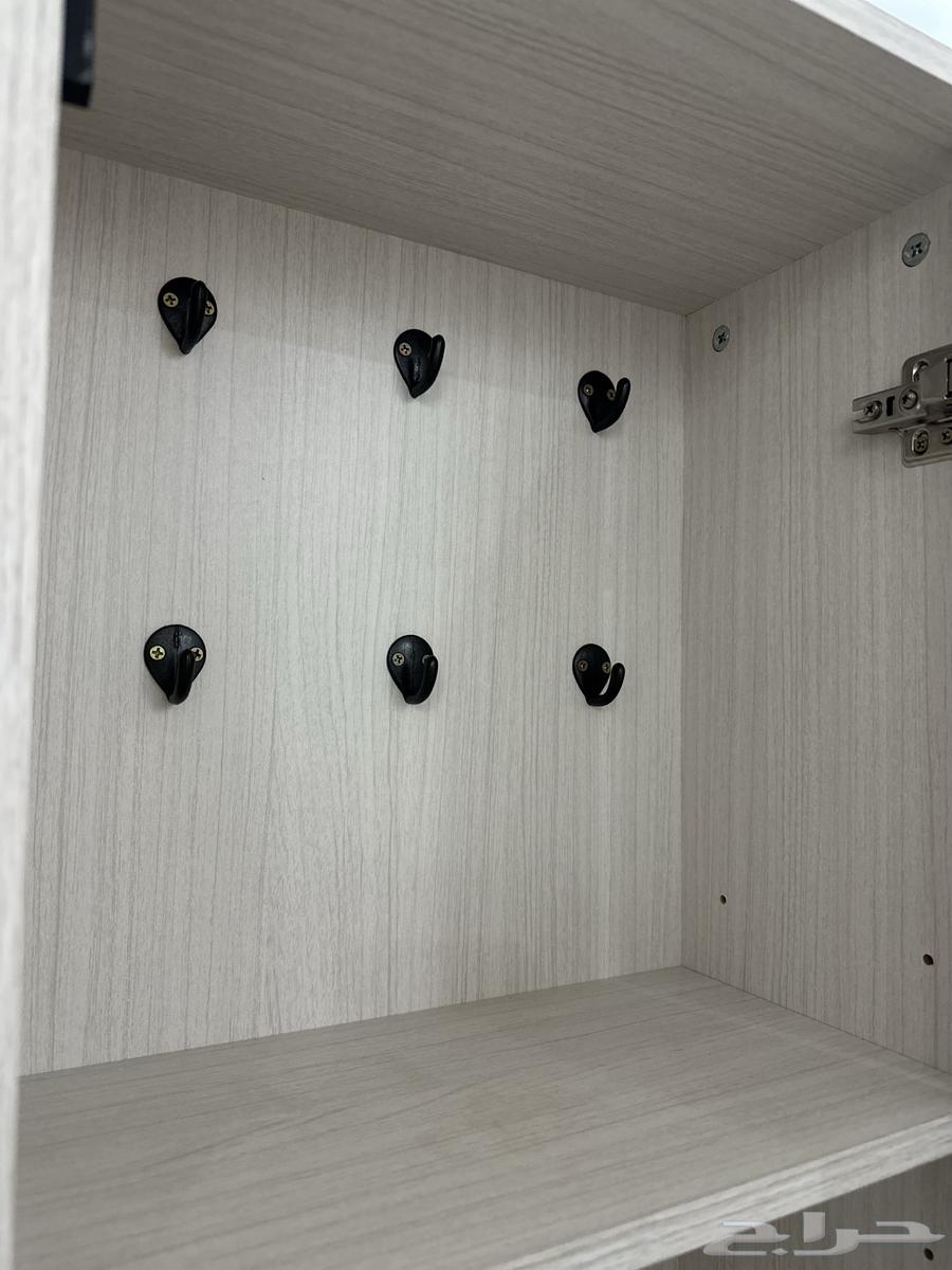 خزانة أحذيه من هوم سنتر مدة الاستخدام سنتين64514789547651113