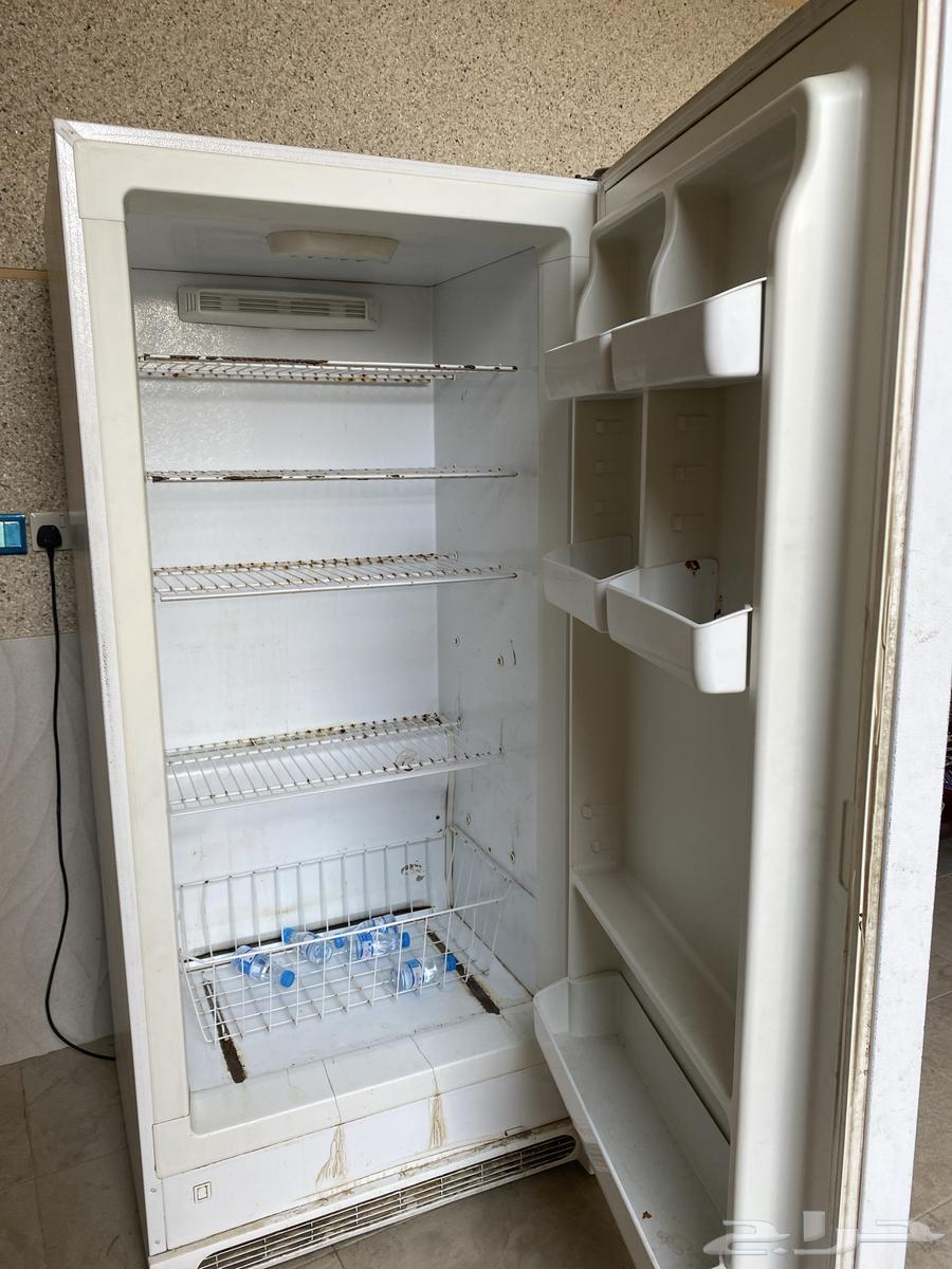 ثلاجه كبيره على آخر سومه اليوم64513852628994111