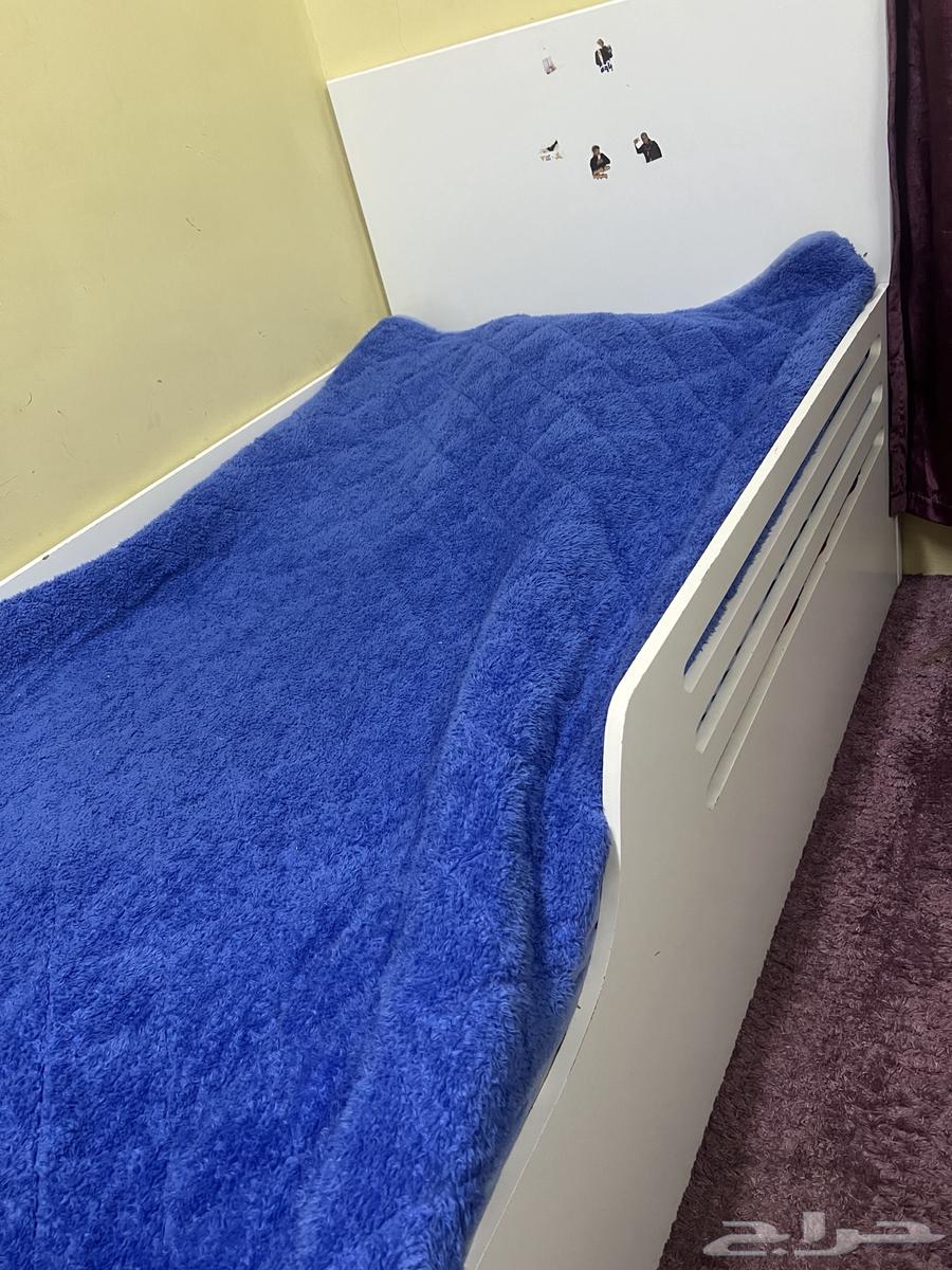 Children's single bed with guardrails64516155680515110