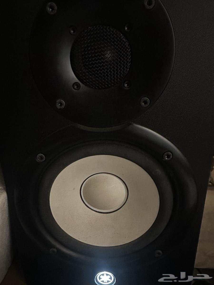 Korg pa3x with Yamaha monitor speakers for home use64511717538689111