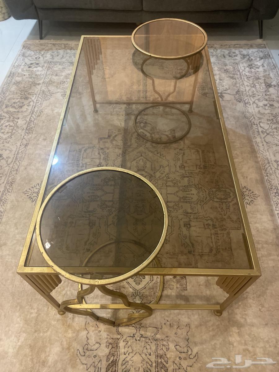 Set of 2 tables64513166637315111