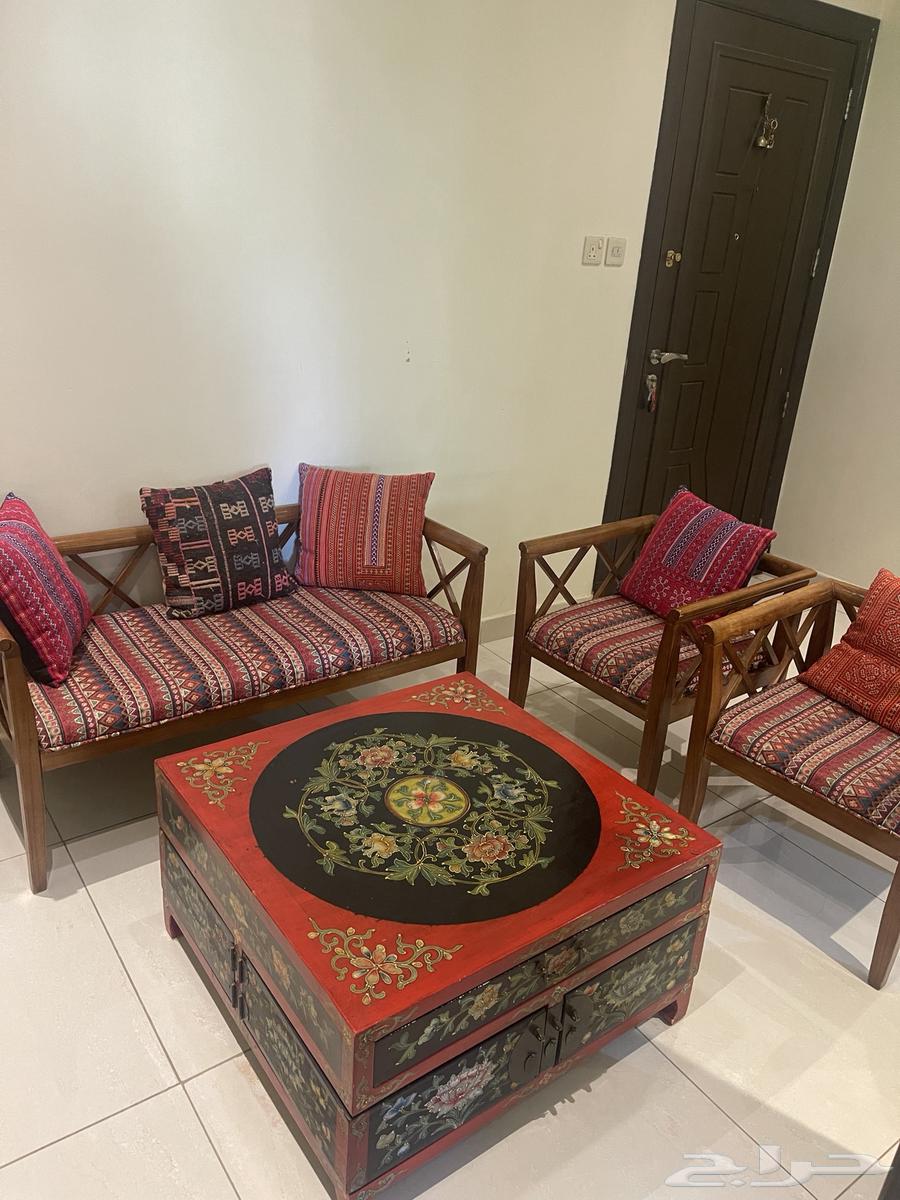 Antica table and three chairs, bought for 2500, asking 150064515681922947110