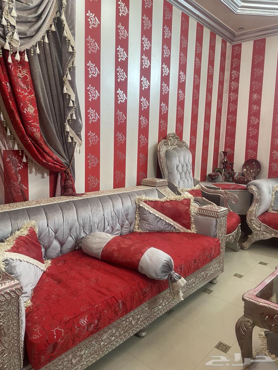 كنب 9 قطع مع كامل الملحقات للبيع64515653994242112