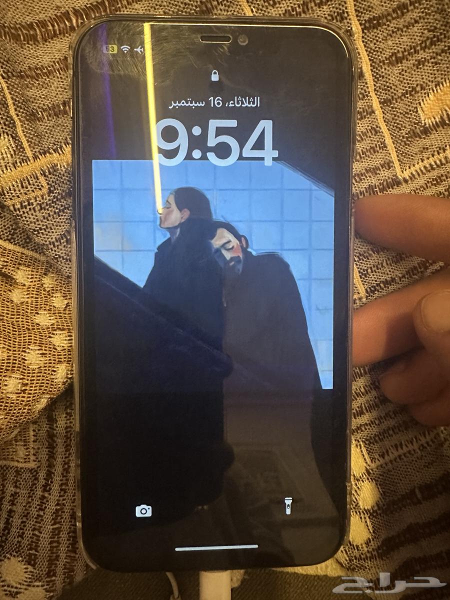 For sale iPhone 11 with issues, the SIM card slot is not working64518034428931110