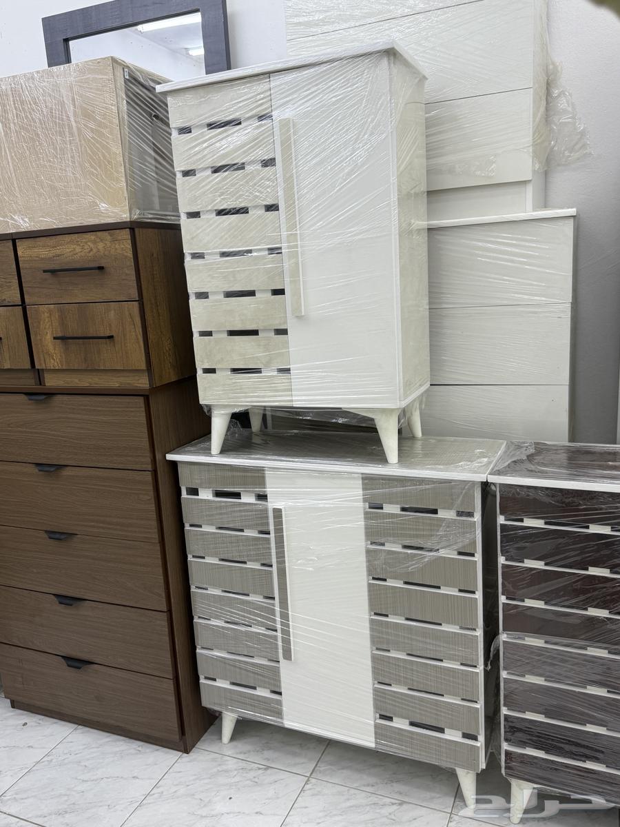 2 باب أو 3 باب جزام متوفر لو اللون الجديد64516644578305113