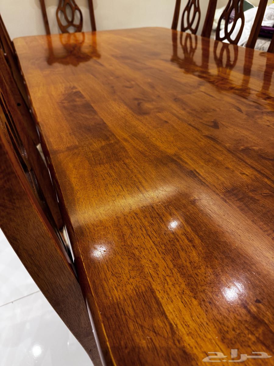 Dining table with ten chairs in excellent condition64515375221633111