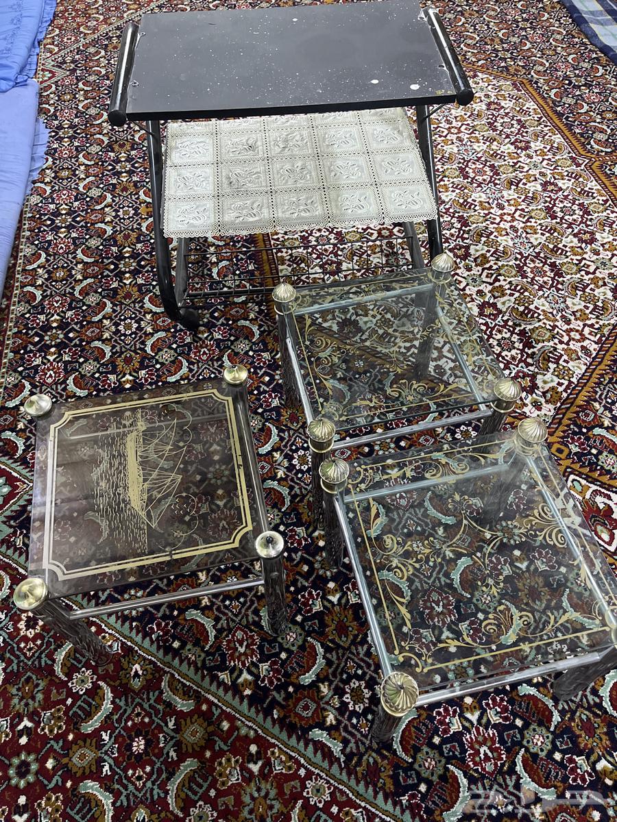 طاولة قديمه تراثيه64517262329345111