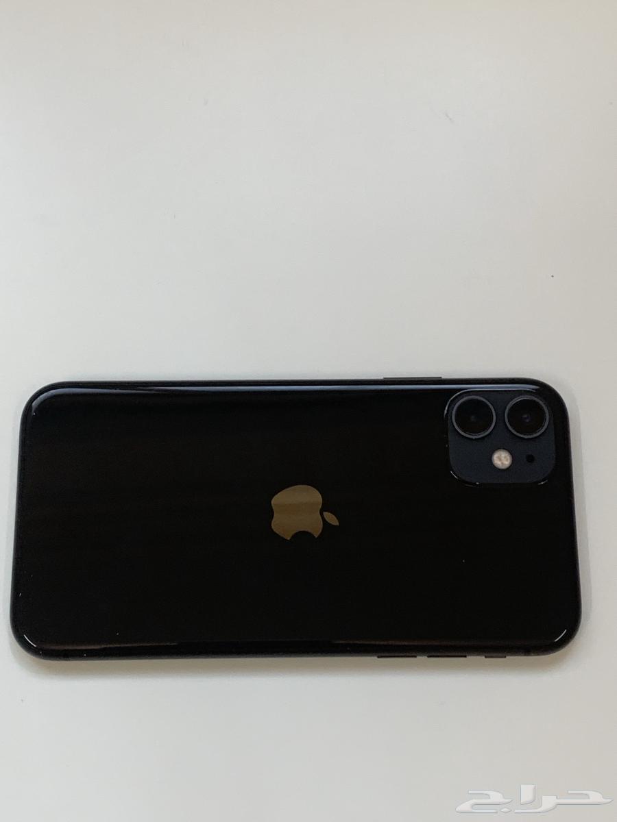 ايفون 11 أسود نظيف مع الكرتون64512524974977111