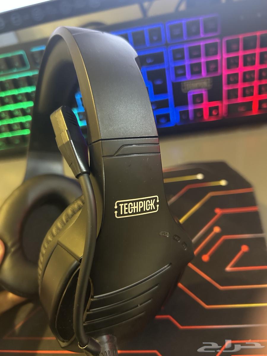 Keyboard, Headset, Mouse, and Mouse Pad64515500822017112