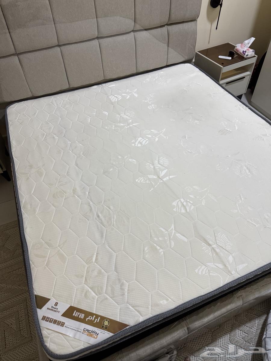 مرتبه سرير شبه جديد64514320563841111