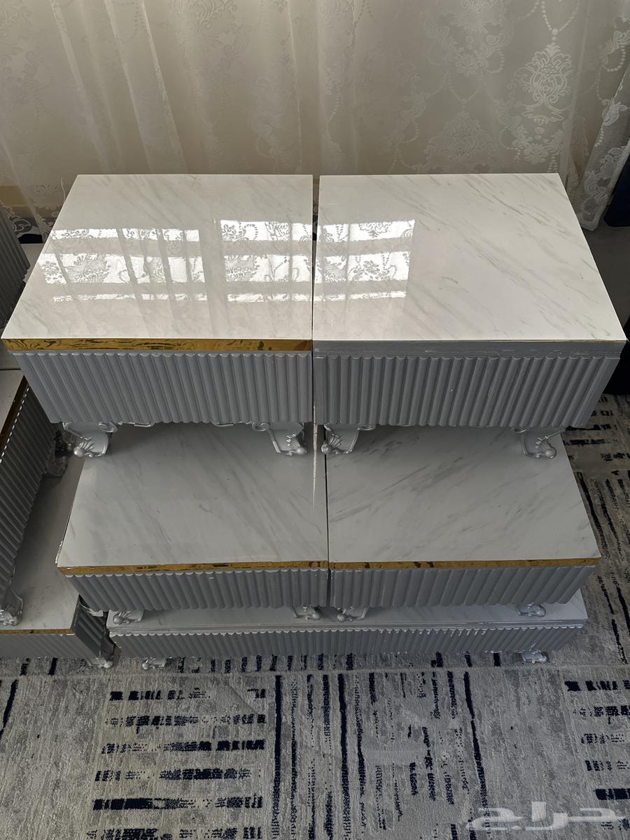 طاولات كبيرة رخام ومعها ملحقاتها64514072567171112