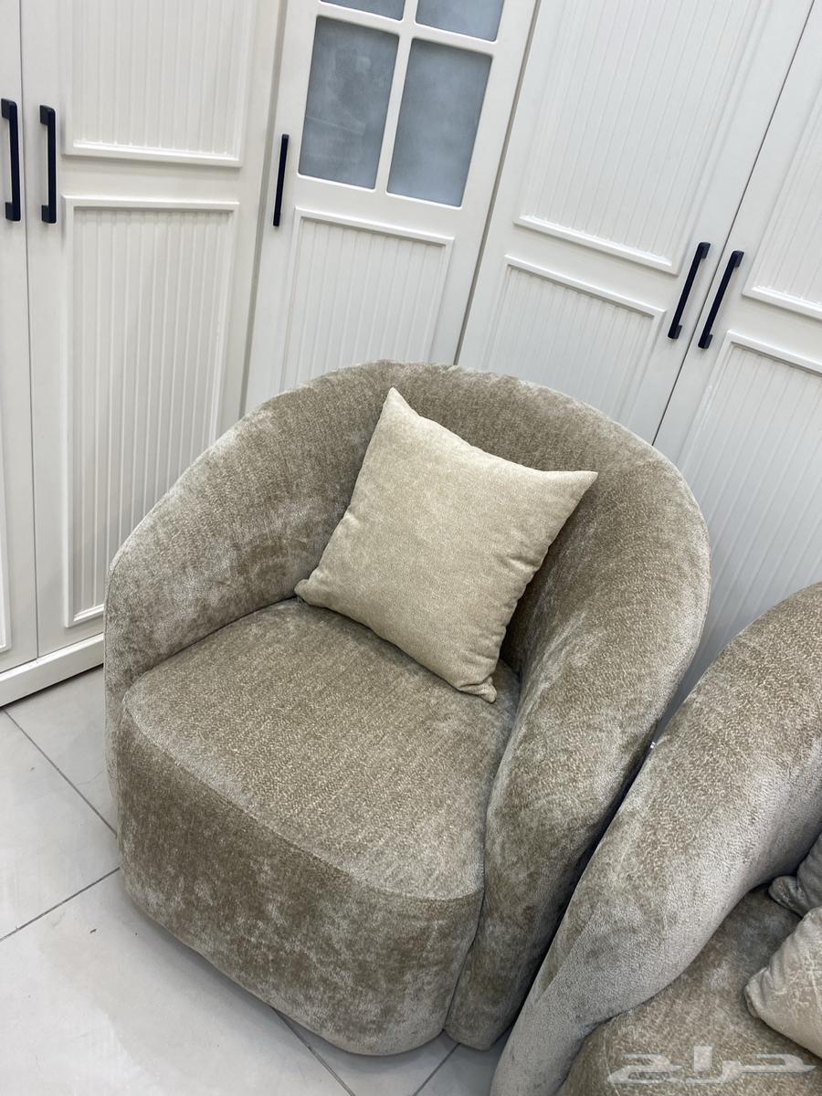 كنب طقم للبيع جديد64511981448451112