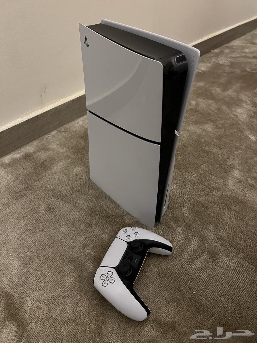 بلايستيشن 5 سلم للبيع64514914303361112