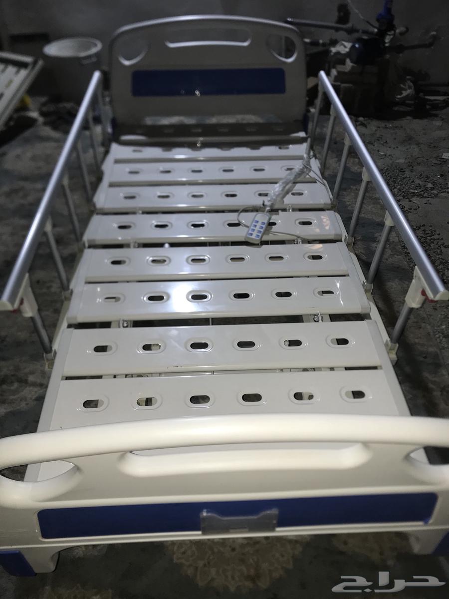 سرير طبي كهربائي سرير مستشفى كرسي كهربائي متحرك لكبار السن64465618892033110