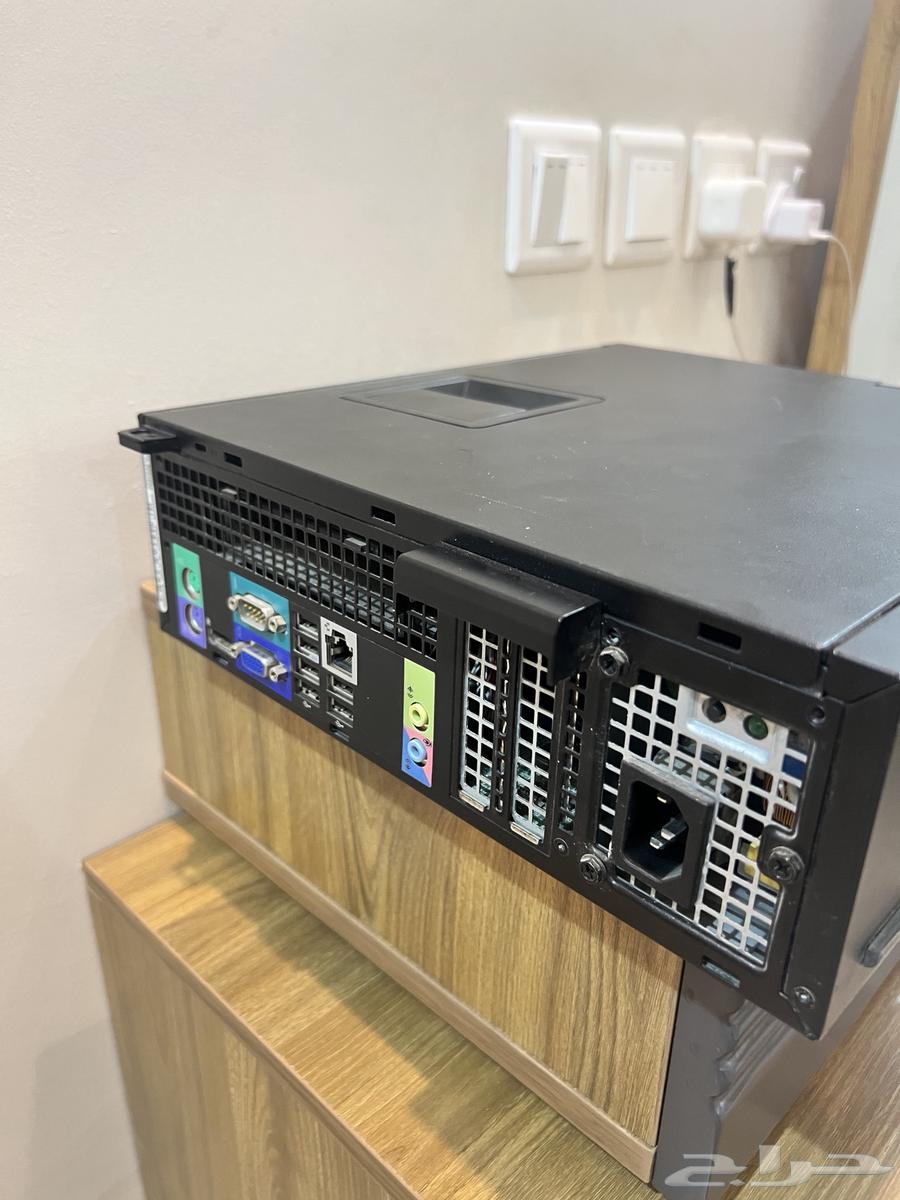 A complete computer set64513011821059112