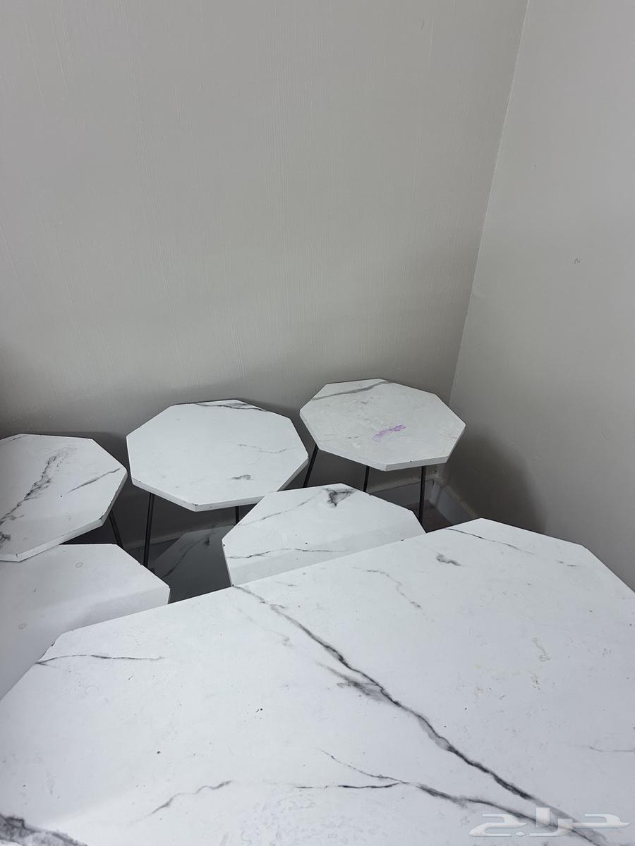 Sofa with clean tables64515667858945110