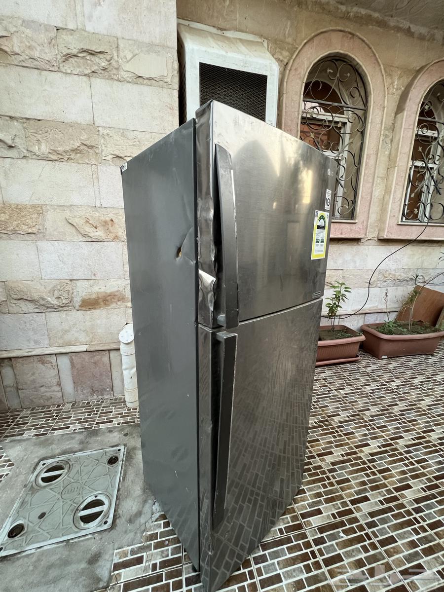 ثلاجة LG للبيع بحالتها الراهنة64516644629378111
