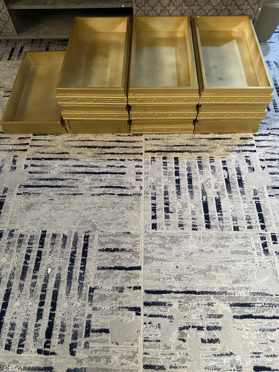 طاولات كبيرة رخام ومعها ملحقاتها64514072567171113