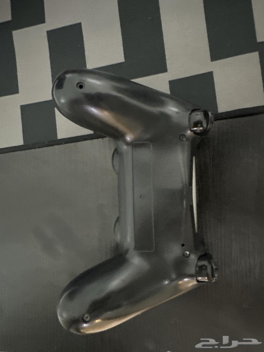 PlayStation 4 controller64517789768706111