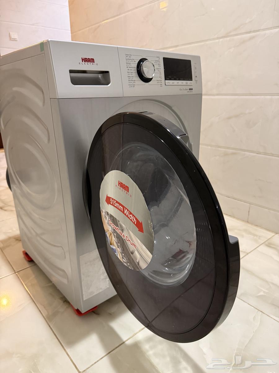 Front-loading washing machine64512259730691113