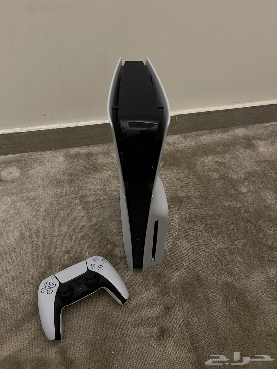 بلايستيشن 5 سلم للبيع64514914303361111