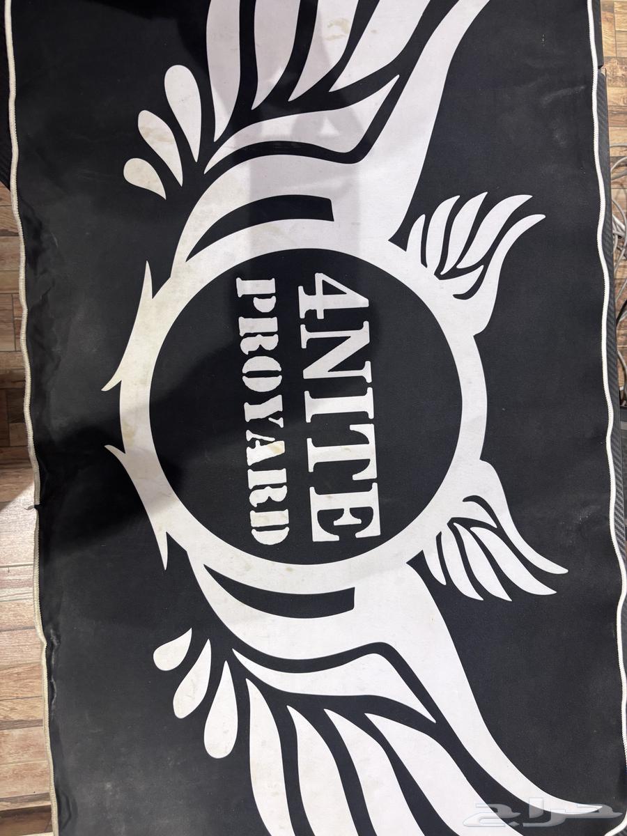 طاولة قيمنق64514238164099111