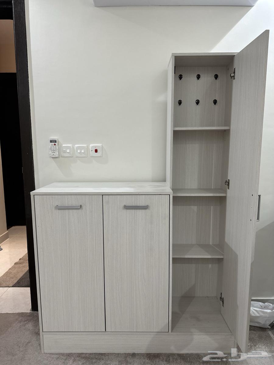 خزانة أحذيه من هوم سنتر مدة الاستخدام سنتين64514789547651114