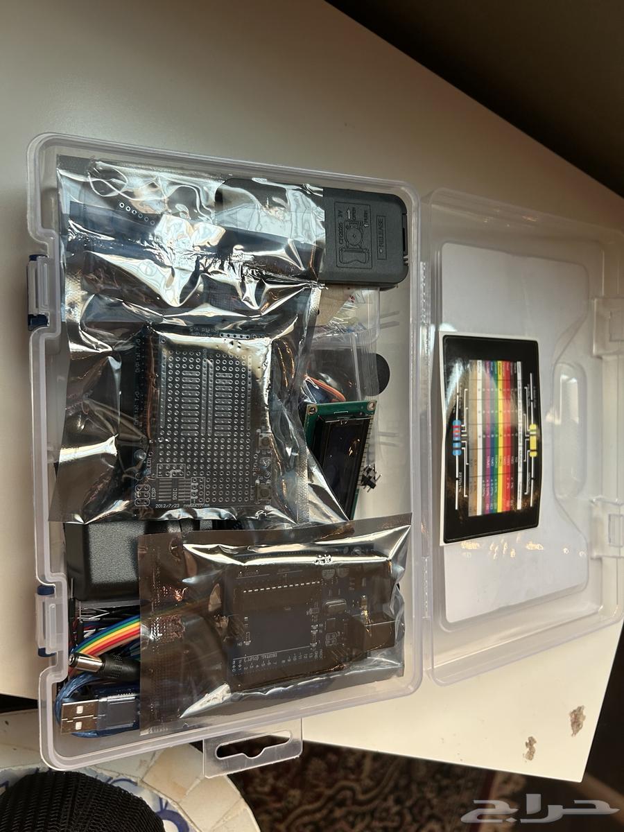 حقيبة Arduino Uno Robotics Kit جديدة64514872825858112