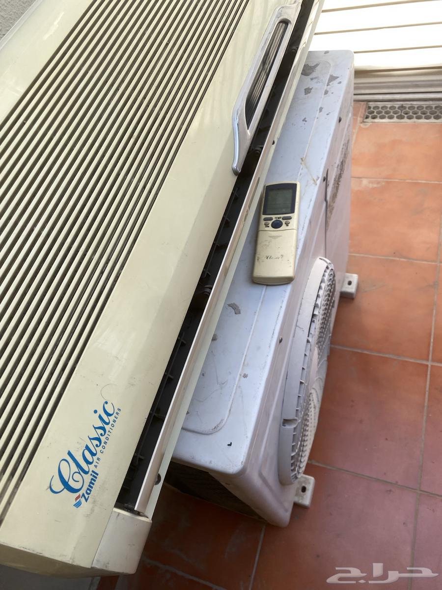 سبلت طن ونص و2 طن بحاله جيده جدا وكامل الفريون فل الهفوف64514141499011114